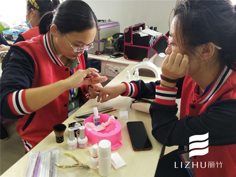 南寧美甲學校美甲微課堂【視頻】?